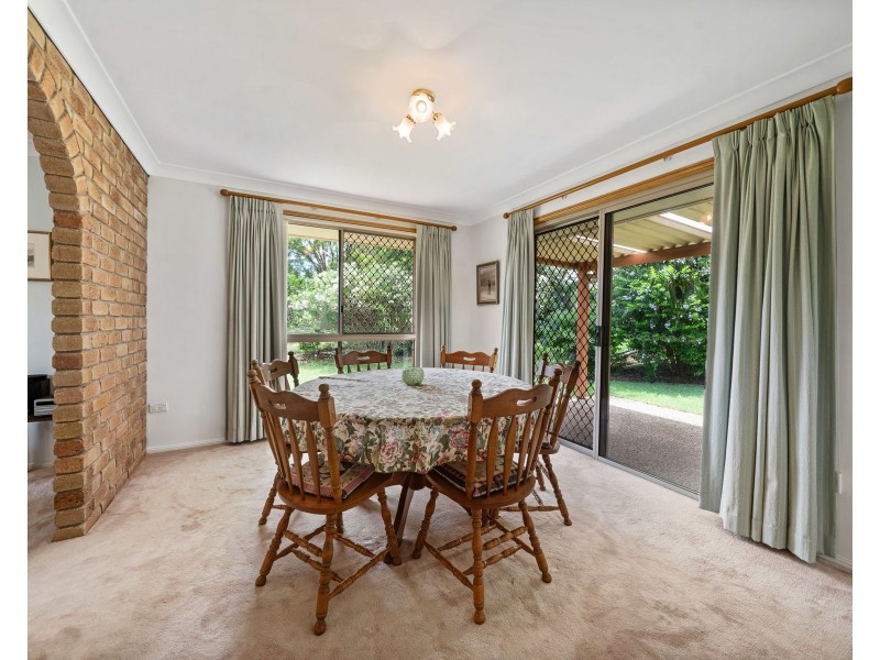 10 Pizzoni Road, Glenvale QLD 4350