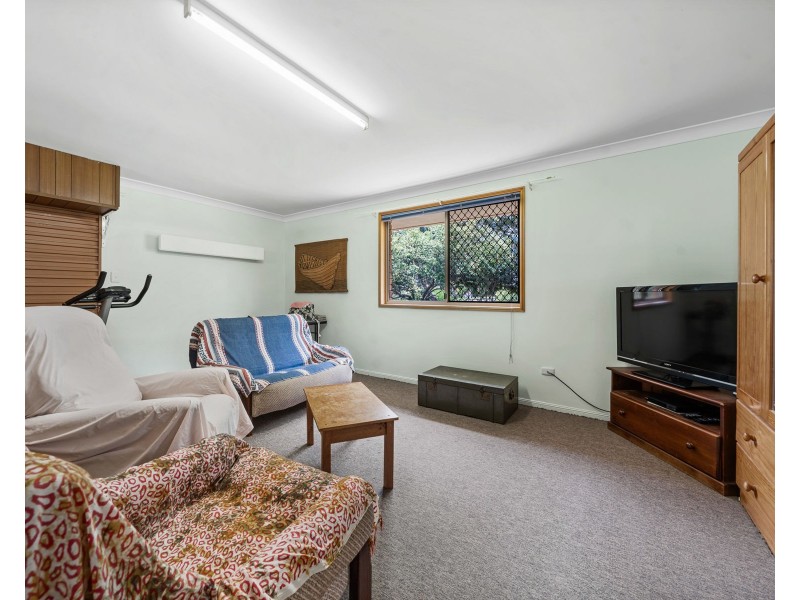 10 Pizzoni Road, Glenvale QLD 4350