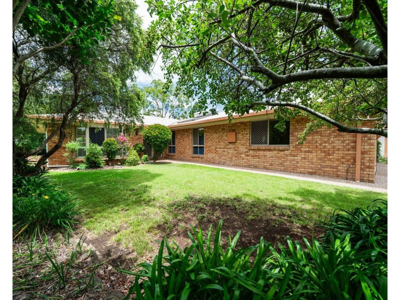 10 Pizzoni Road, Glenvale QLD 4350