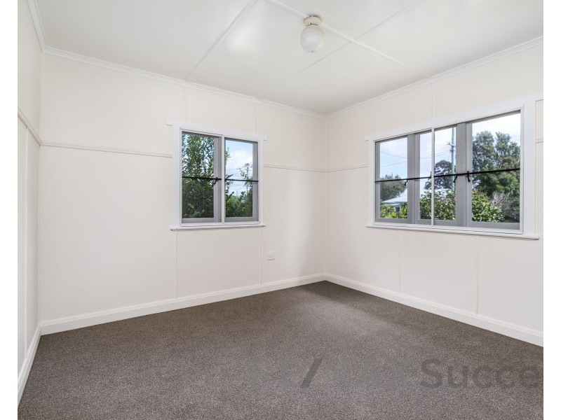 116 Hill Street, Newtown QLD 4350