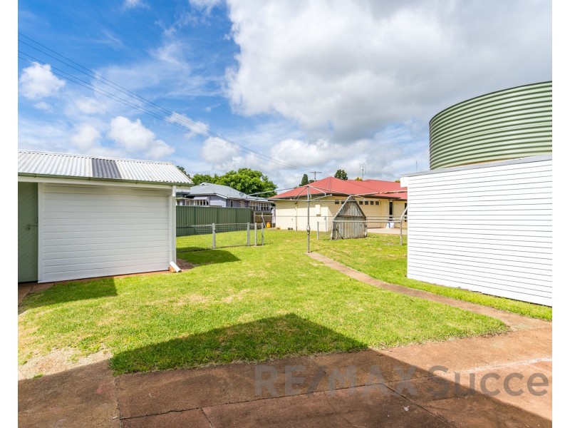 116 Hill Street, Newtown QLD 4350