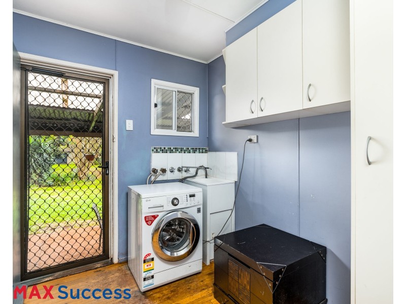 13 David Street, Rockville QLD 4350