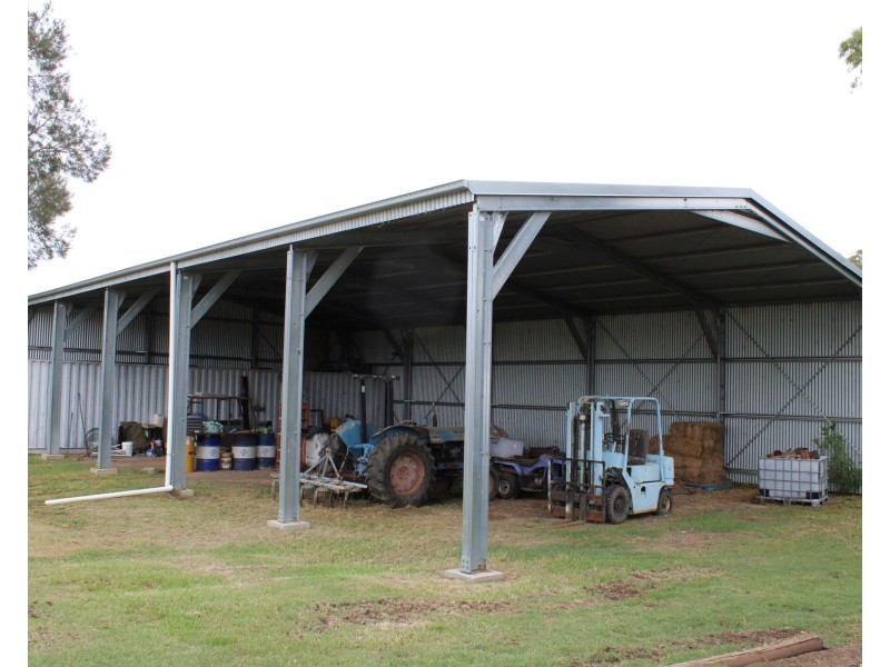 572 Roona Road, Junabee QLD 4370