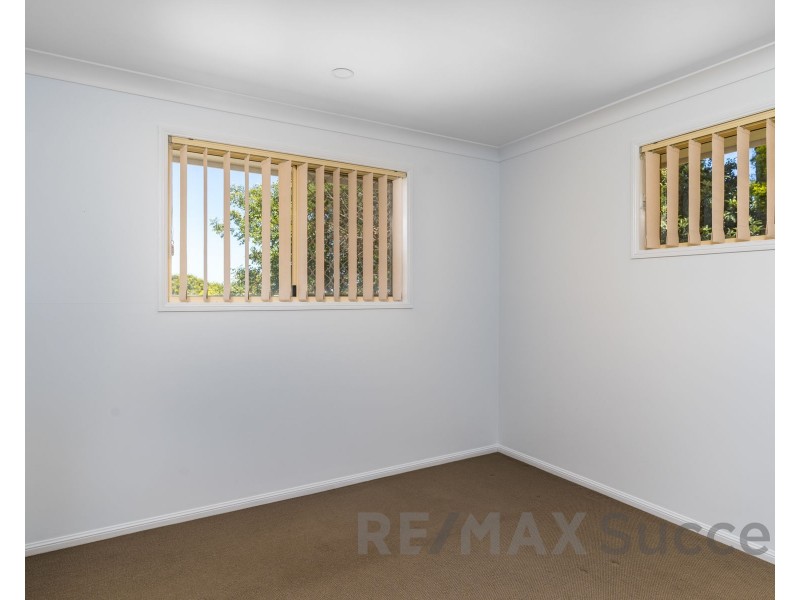 3 Blueberry Ash Court, Glenvale QLD 4350