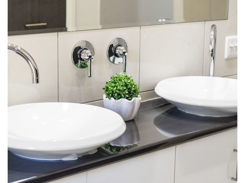 9 Gordon Crescent, Withcott QLD 4352