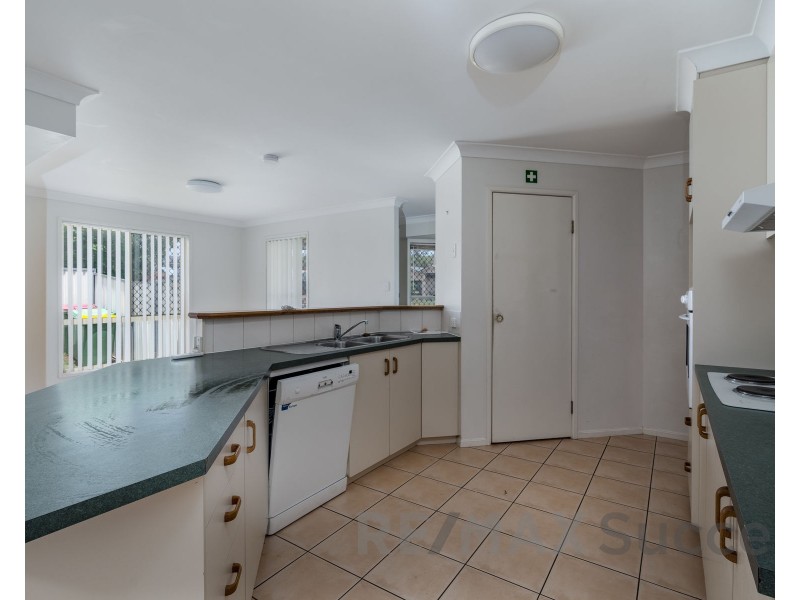 28 Wood Drive, Middle Ridge QLD 4350