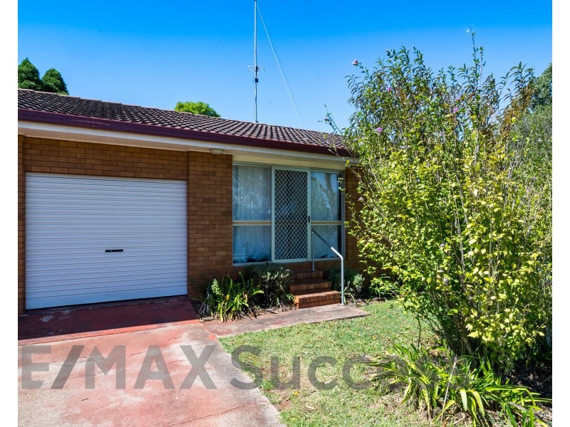 2/114 Curzon Street, Rangeville QLD 4350