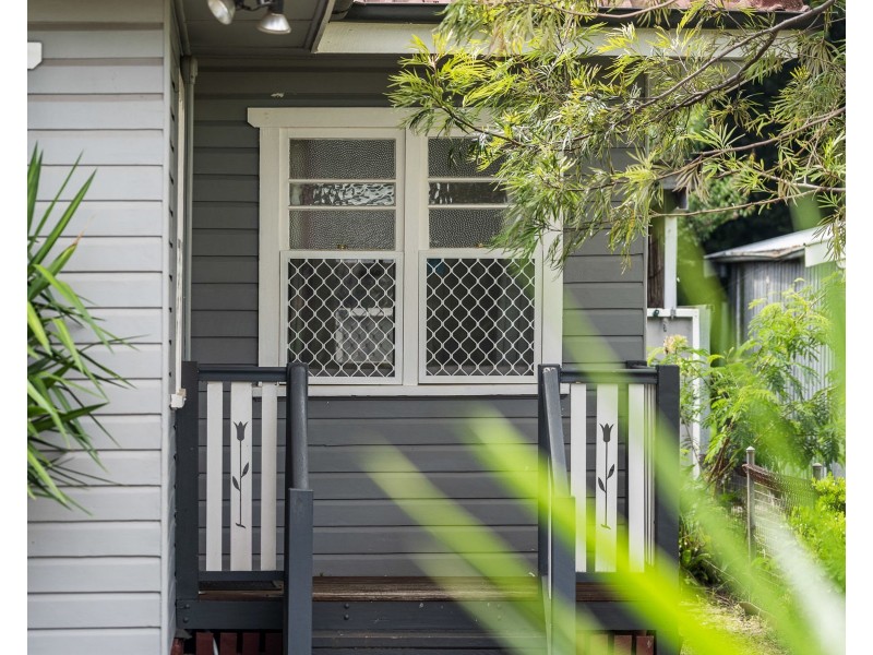 12 Rose Street, Wilsonton QLD 4350