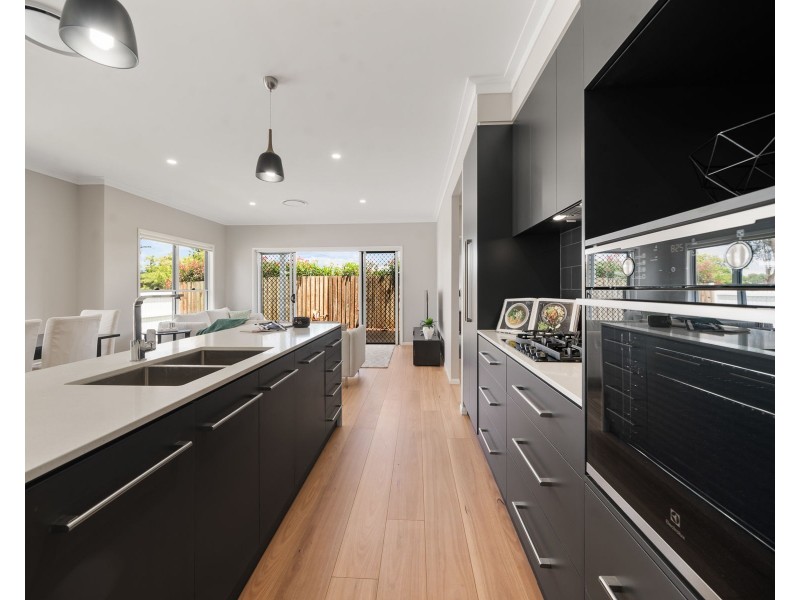 43 Long Street, Rangeville QLD 4350