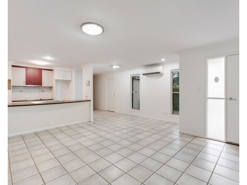 1/242 Mackenzie Street, Rangeville QLD 4350