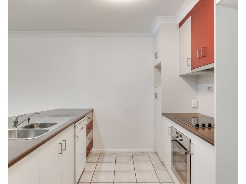1/242 Mackenzie Street, Rangeville QLD 4350