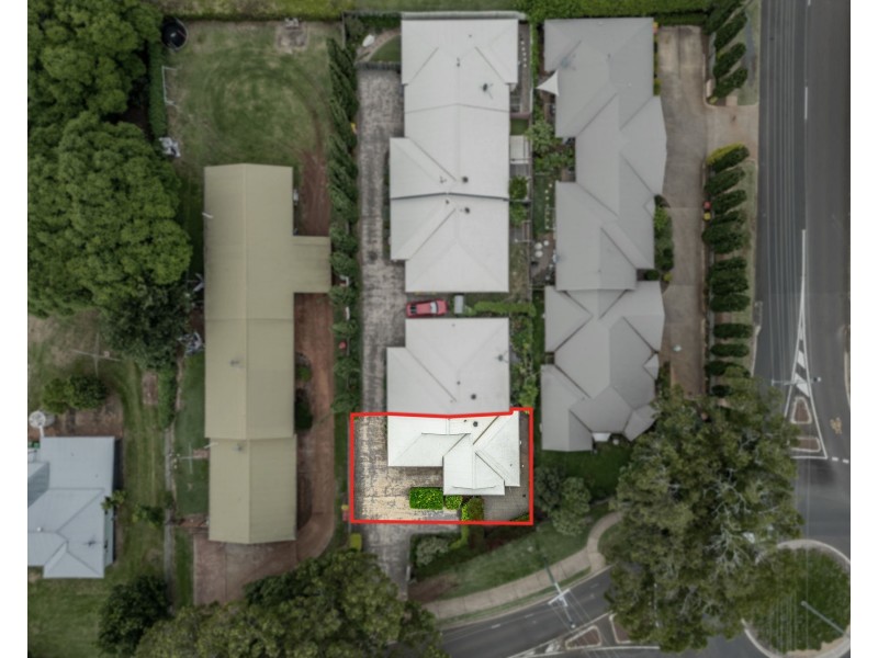 1/242 Mackenzie Street, Rangeville QLD 4350
