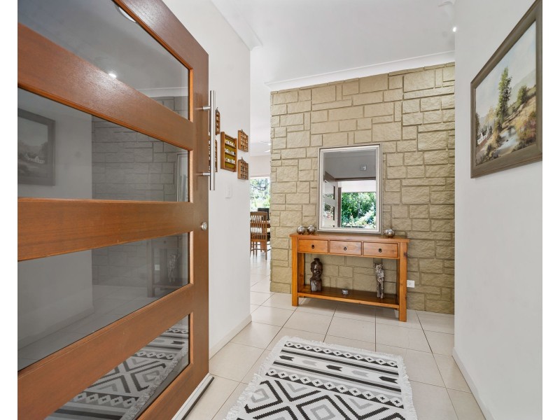 4 Jackson Close, Highfields QLD 4352