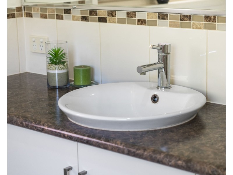 4 Jackson Close, Highfields QLD 4352