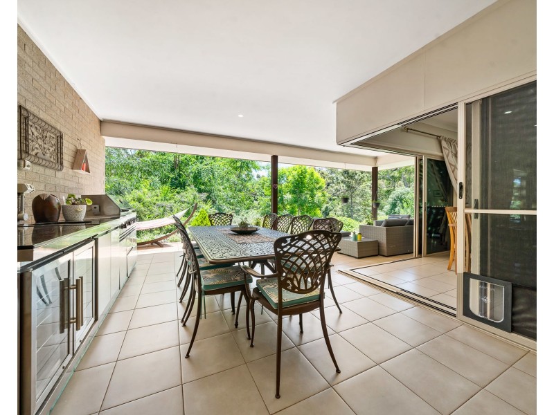 4 Jackson Close, Highfields QLD 4352