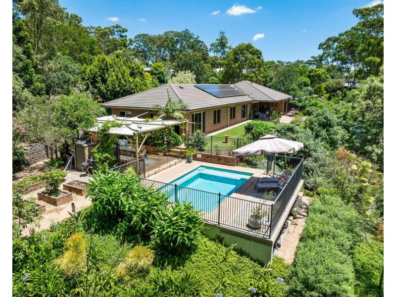 4 Jackson Close, Highfields QLD 4352