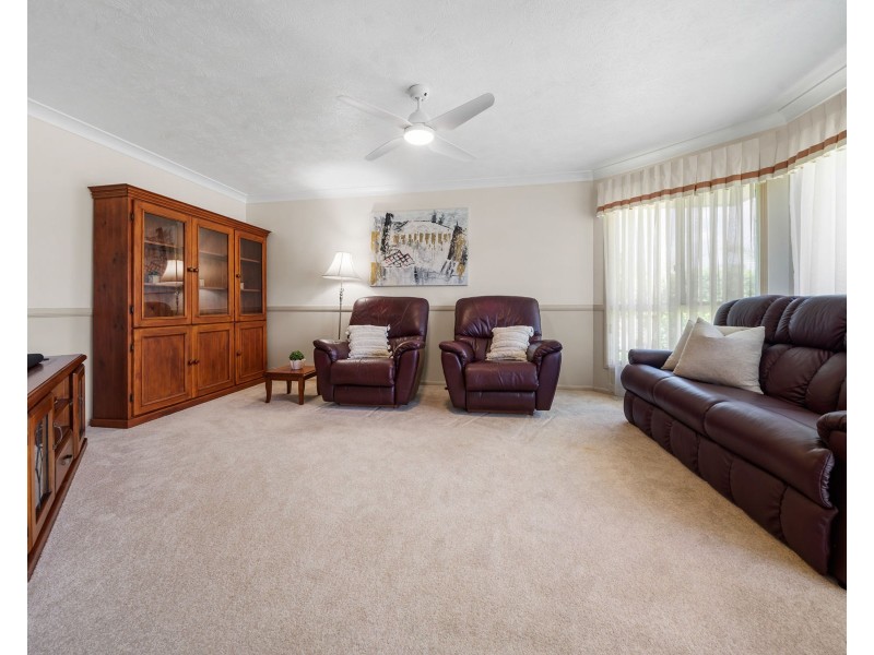 367 Spring Street, Kearneys Spring QLD 4350