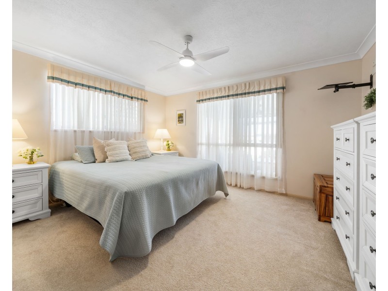 367 Spring Street, Kearneys Spring QLD 4350