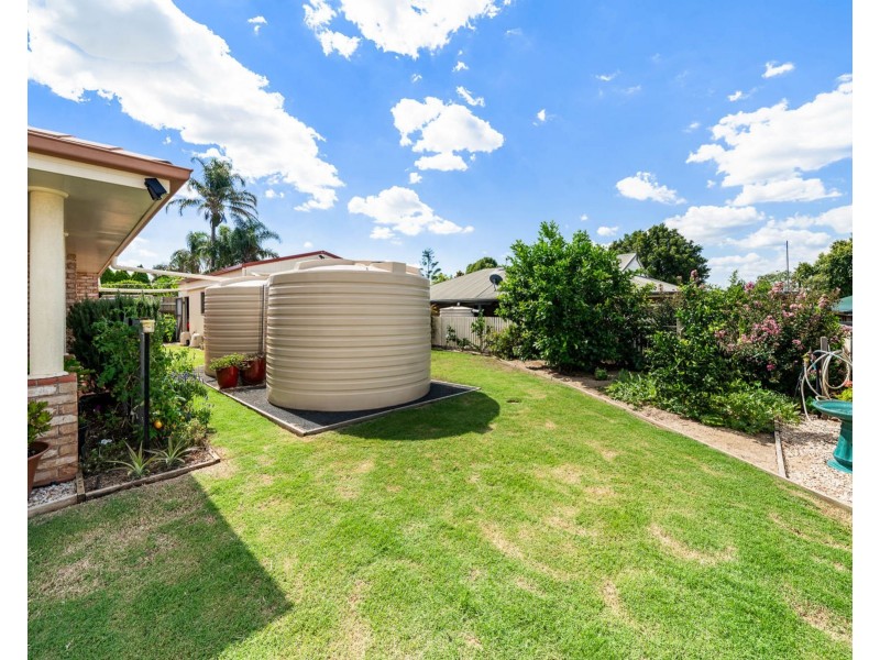 367 Spring Street, Kearneys Spring QLD 4350