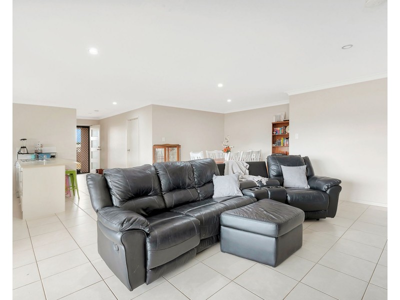 4 Grace View Street, Darling Heights QLD 4350