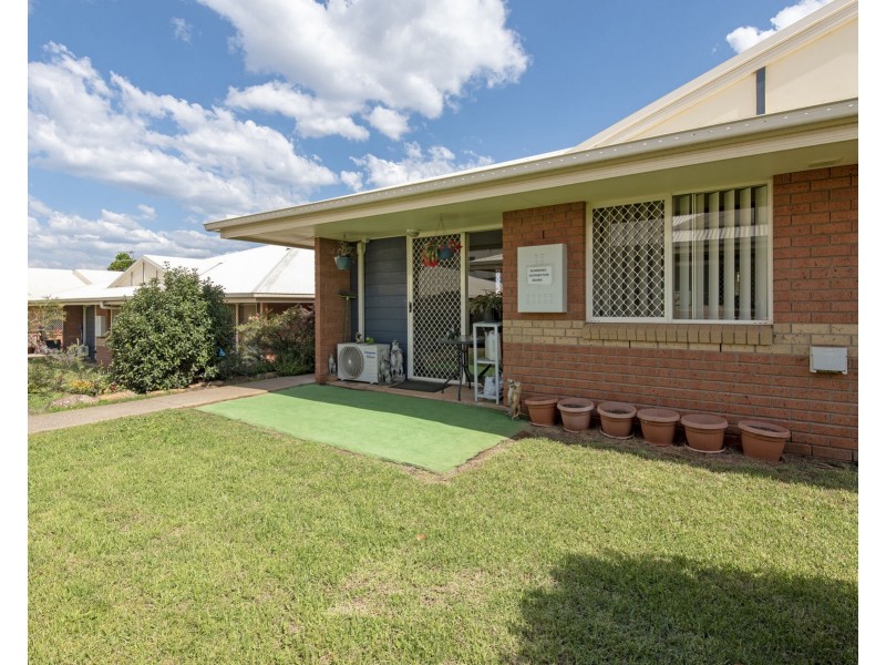 37/306-310 James Street, Harristown QLD 4350