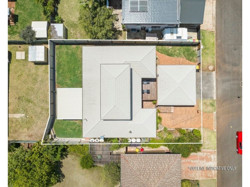 9 Bingara Street, Mount Lofty QLD 4350