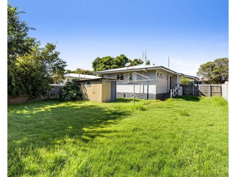 5 Martin Place, Harristown QLD 4350