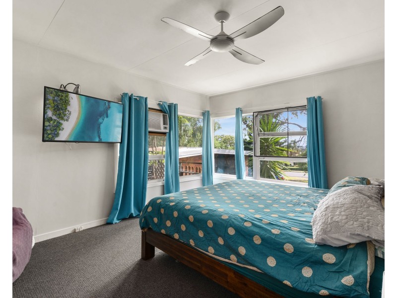 20 Toowoomba Road, Oakey QLD 4401