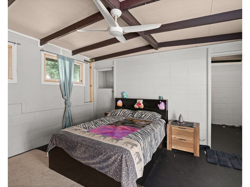 20 Toowoomba Road, Oakey QLD 4401