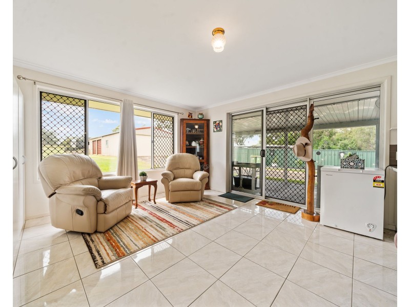26 Daher Street, Goombungee QLD 4354