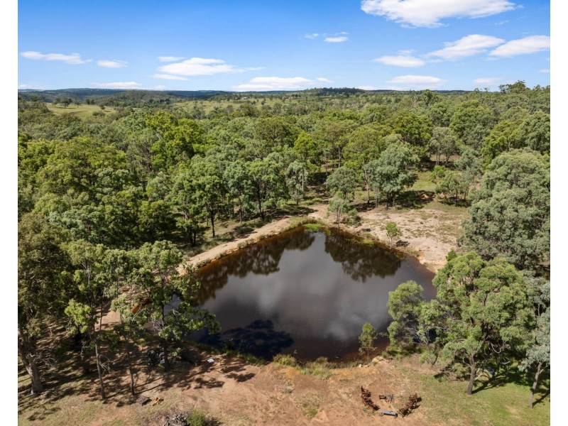 52 Rodeo Drive, Meringandan QLD 4352