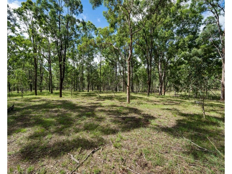 52 Rodeo Drive, Meringandan QLD 4352