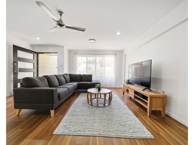 13 Jay Street, Westbrook QLD 4350