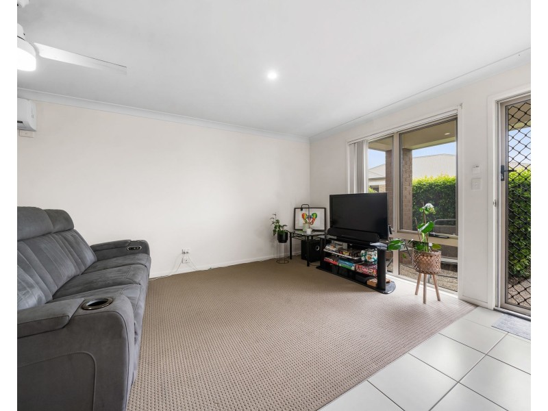 7/98 Main Street, Westbrook QLD 4350