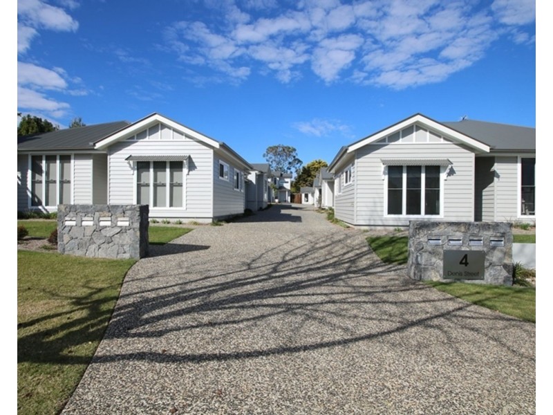 3/4 Denis Street, South Toowoomba QLD 4350