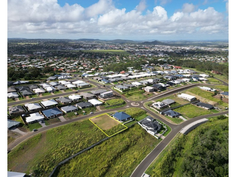 88 Adelaide Street, Cranley QLD 4350