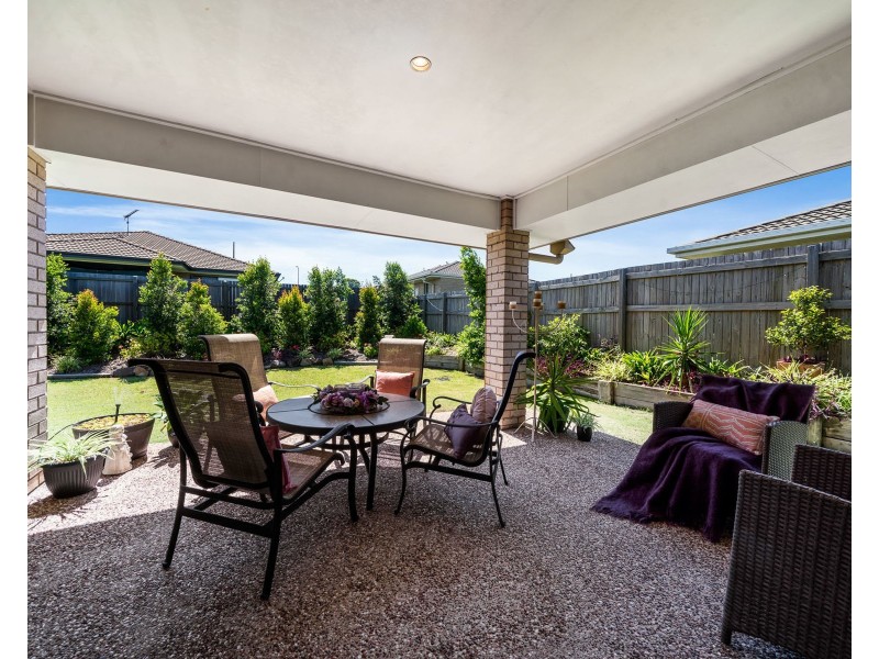 5 Paperbark Drive, Glenvale QLD 4350