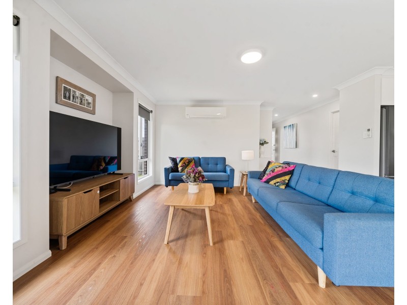 6 Lemon Court, Wyreema QLD 4352