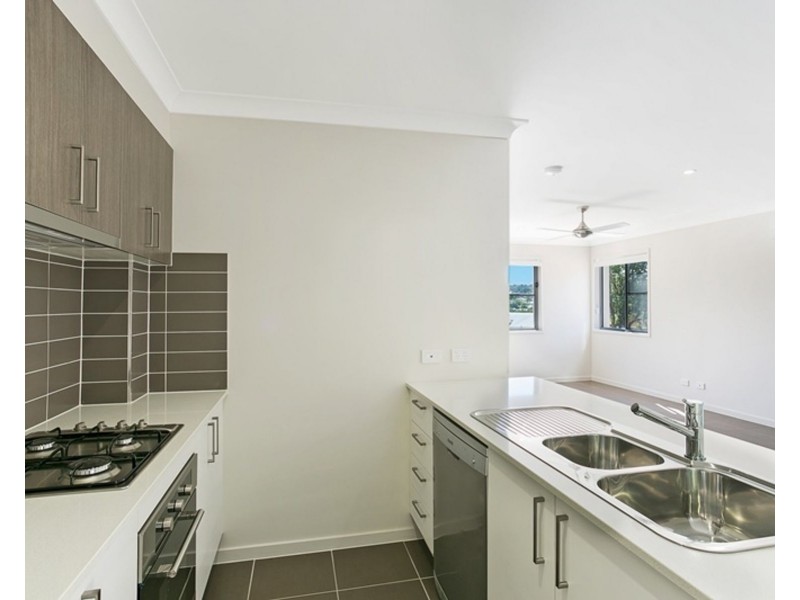 2/57a Mort Street, North Toowoomba QLD 4350
