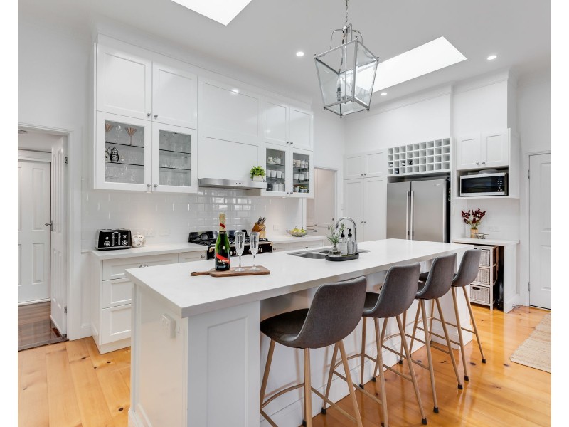 170 Perth Street, South Toowoomba QLD 4350