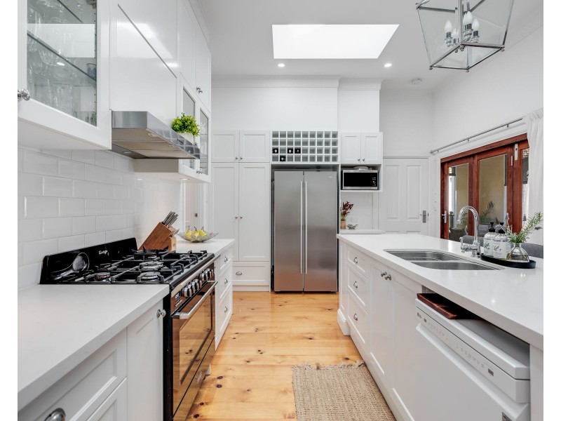 170 Perth Street, South Toowoomba QLD 4350