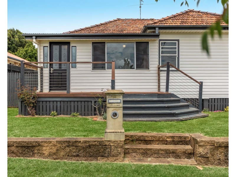 14 Grey Street, South Toowoomba QLD 4350