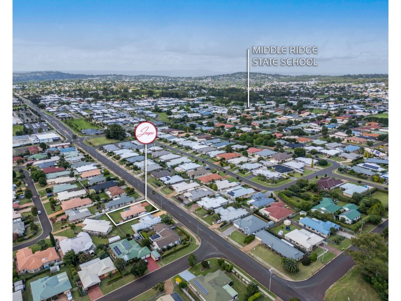 539 Hume Street, Kearneys Spring QLD 4350