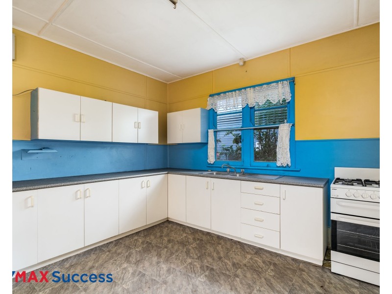 104 Drayton Road, Harristown QLD 4350