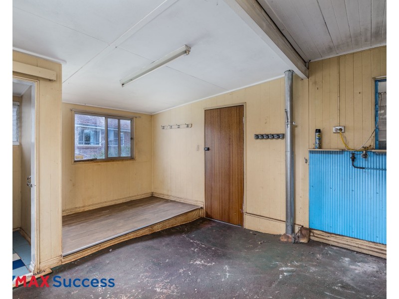 104 Drayton Road, Harristown QLD 4350