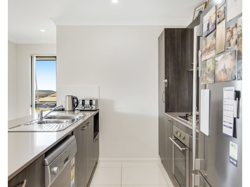 21 Cashmore Street, Wyreema QLD 4352