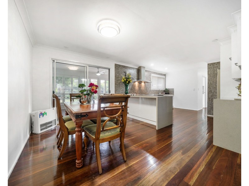 17 Sardon Street, Centenary Heights QLD 4350