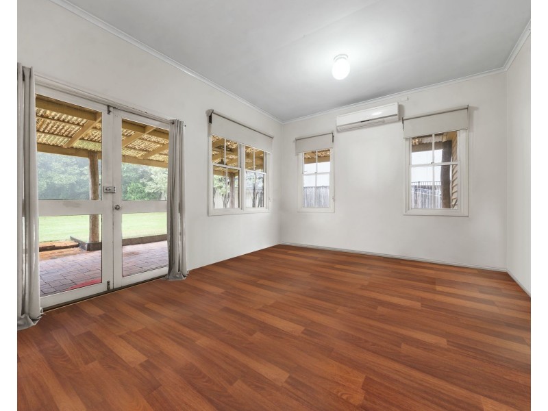 19 Herries Street, East Toowoomba QLD 4350