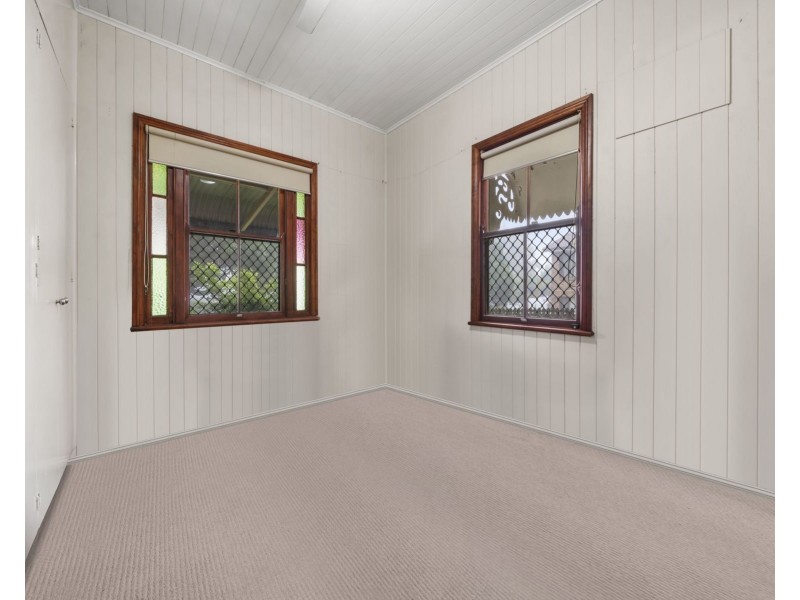 19 Herries Street, East Toowoomba QLD 4350