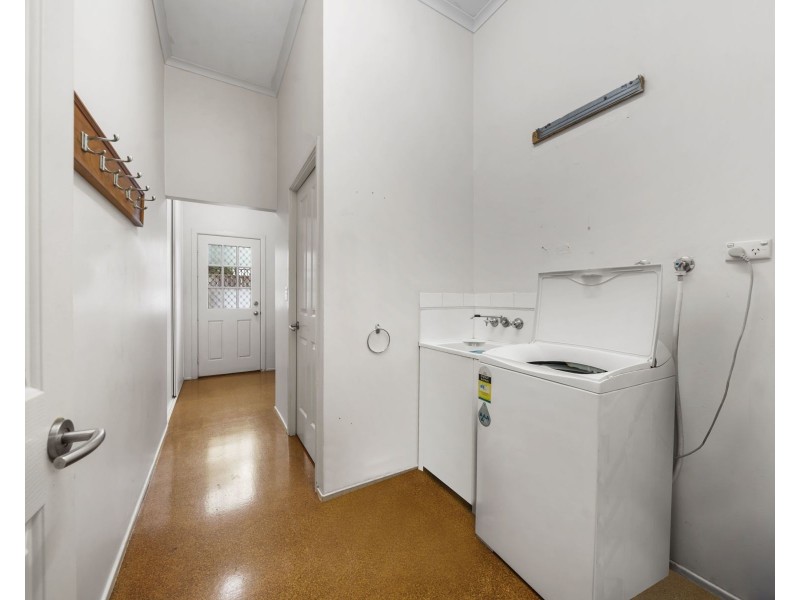 19 Herries Street, East Toowoomba QLD 4350